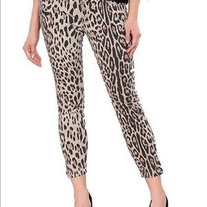 Leopard print ankle jeans size 12 “WannaBettaButt”
